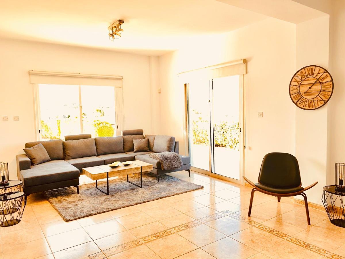 Acropolis Villa 8 Klorakas Bagian luar foto