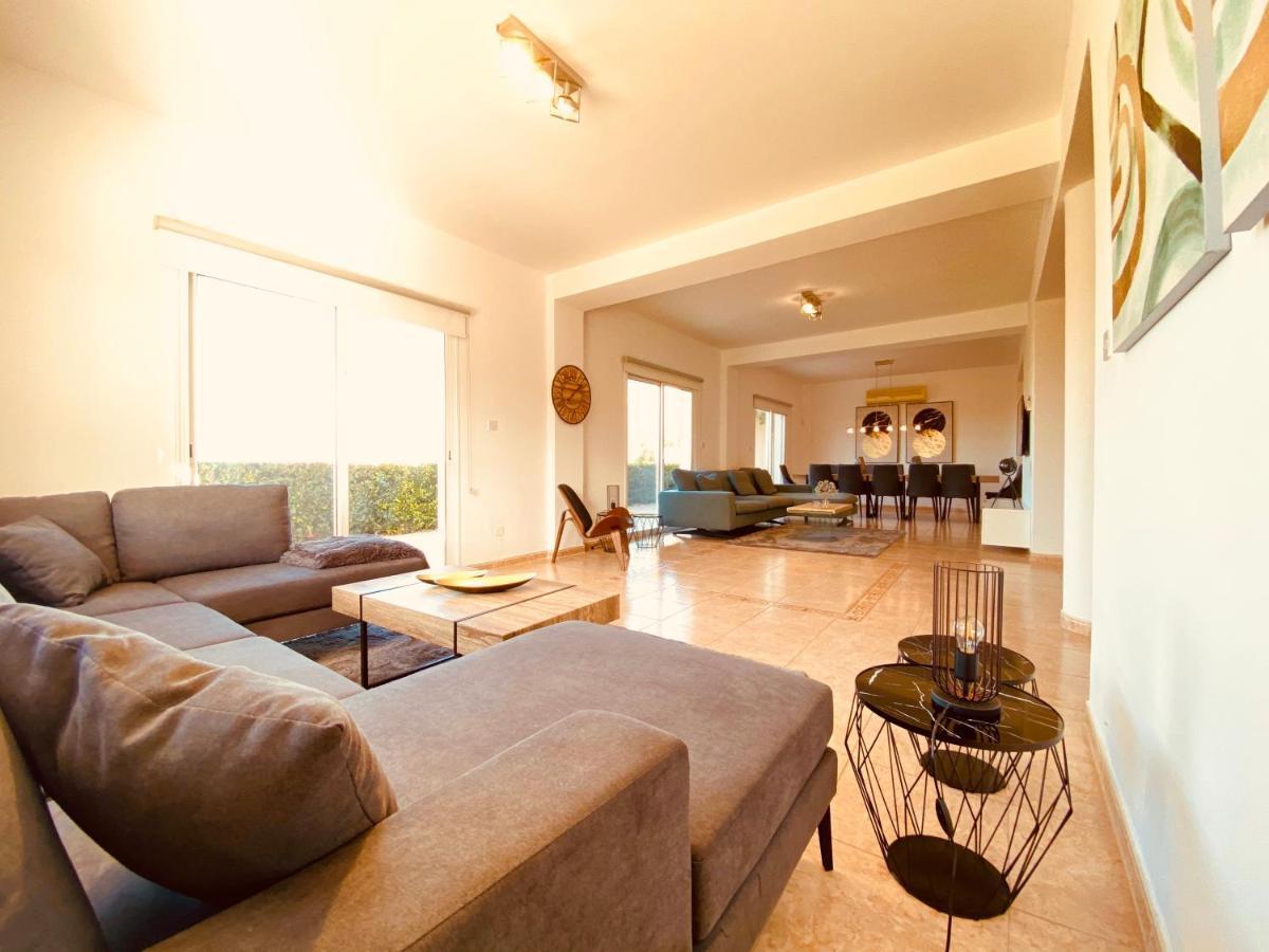 Acropolis Villa 8 Klorakas Bagian luar foto