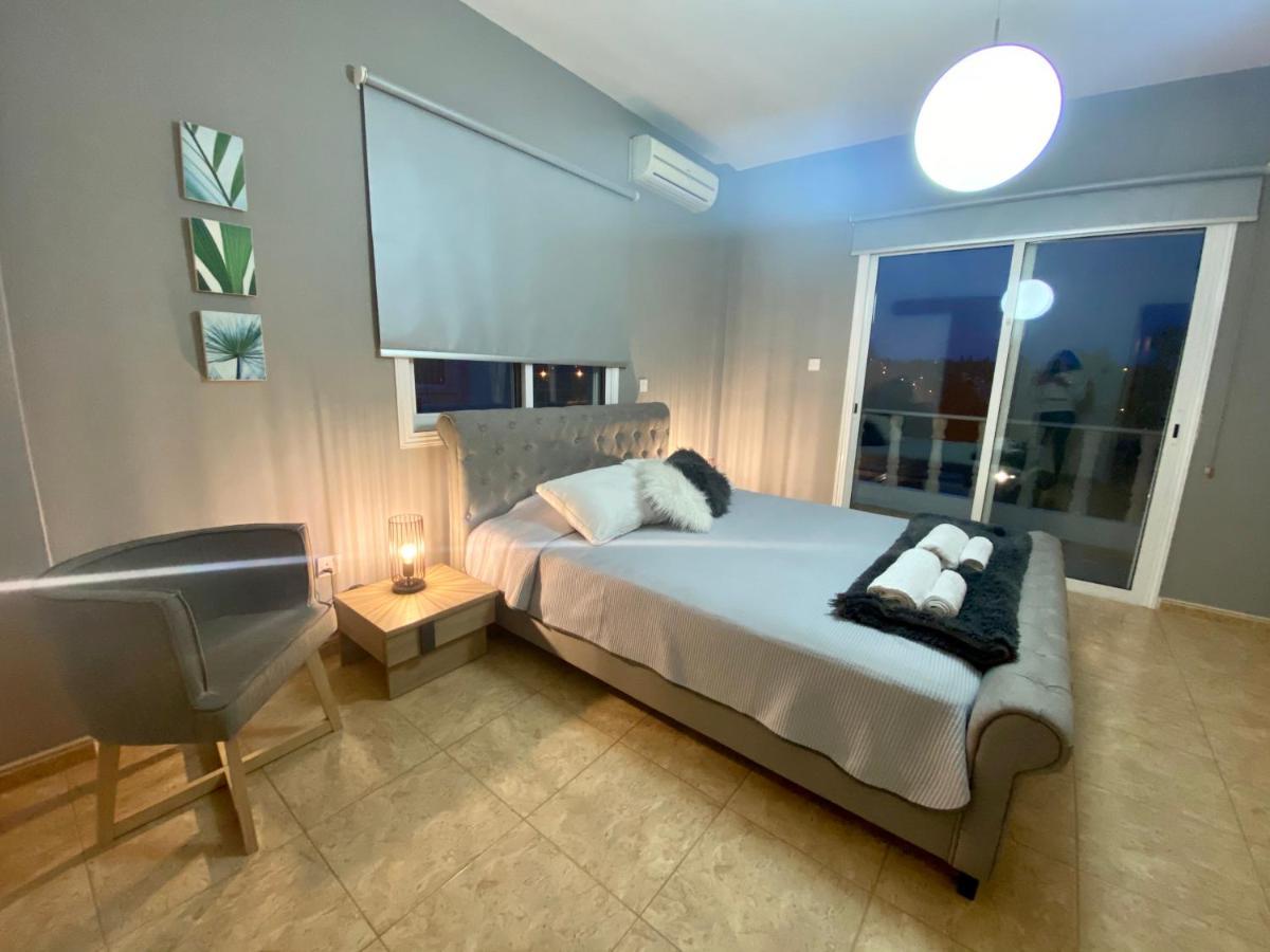 Acropolis Villa 8 Klorakas Bagian luar foto